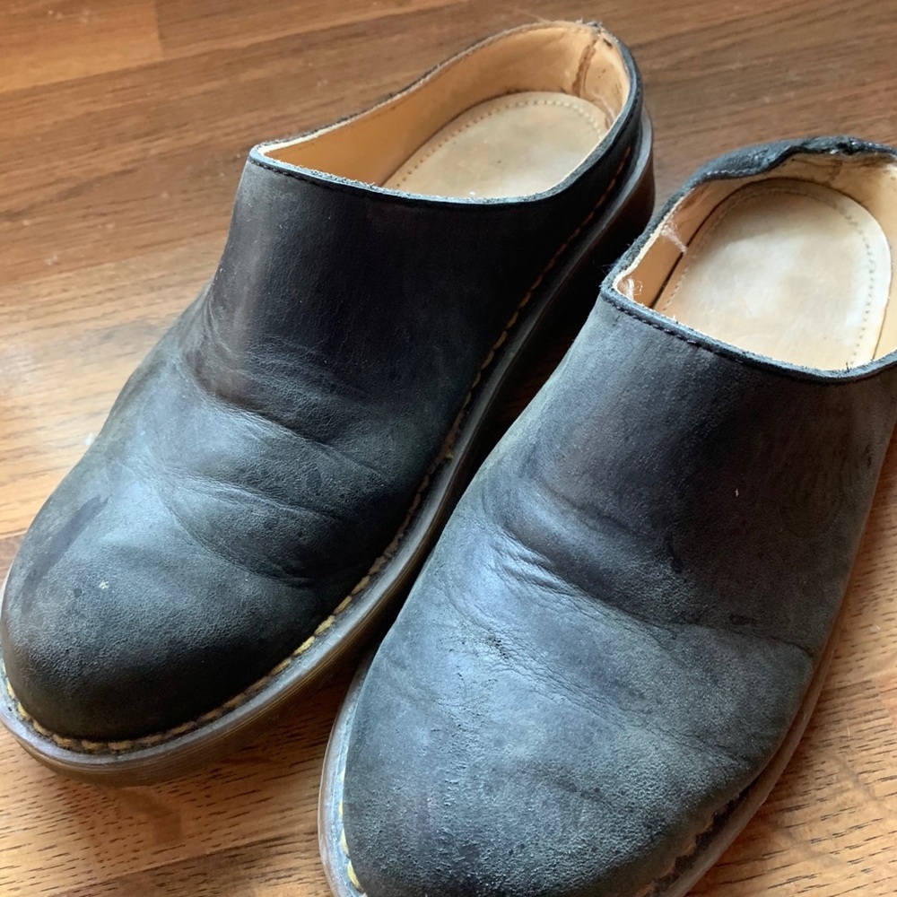 DR.MARTENS MULES WOMENS 4